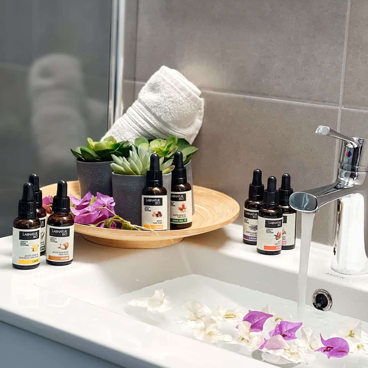 100% Pure Eucalyptus Essentiële Olie 30ml Labnatur Bio Cosmetica Labnatur Nederland